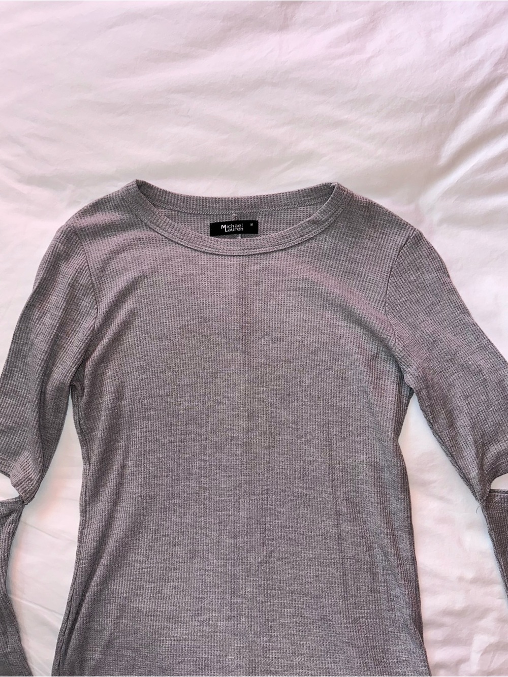 LIGHT GREY SOLOMON TOP